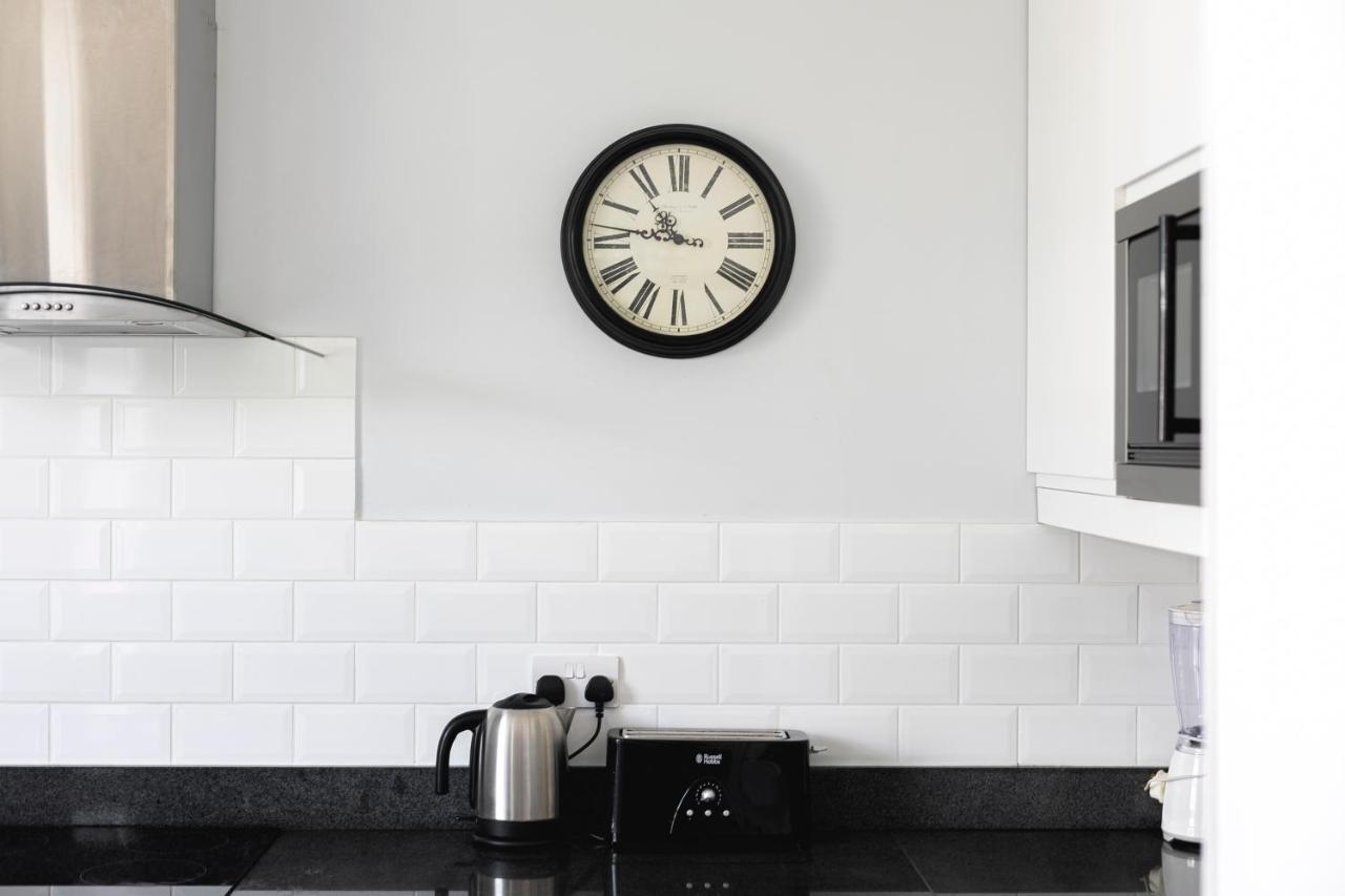 Penthousestays Notting Hill: Chic 2-Bedroom near Portobello Road London Exterior photo