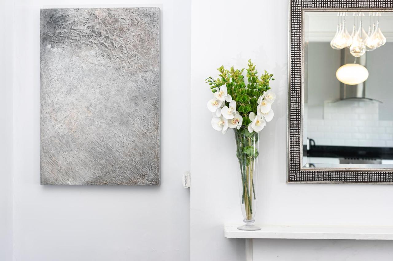 Penthousestays Notting Hill: Chic 2-Bedroom near Portobello Road London Exterior photo